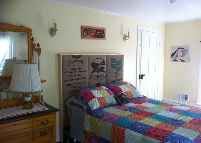 Barnard House Bed & Breakfast